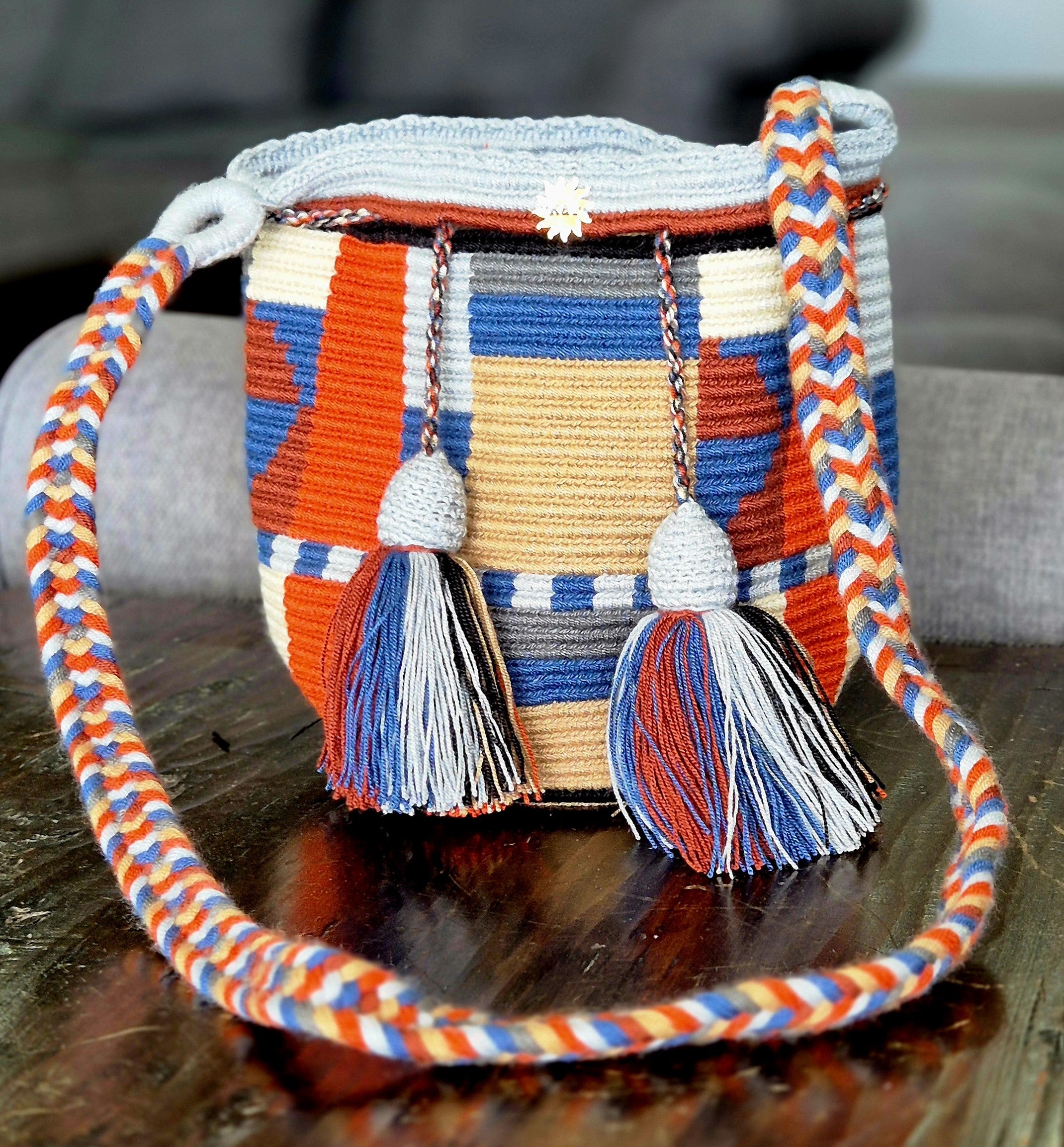 Checkered and triangle wallet in terracotta, blue, khaki, grey and beige